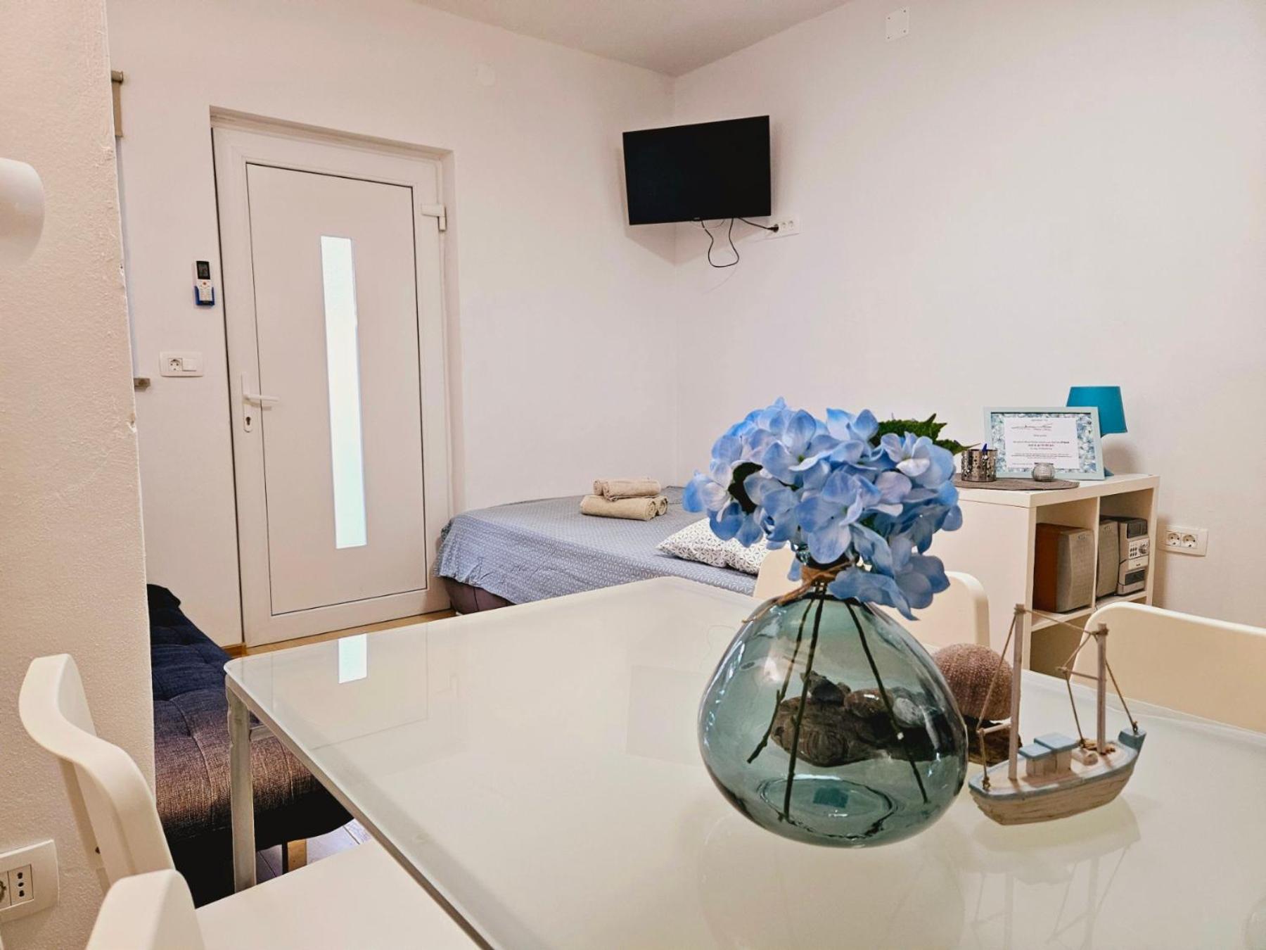 Apartma Tul Izola Eksteriør bilde